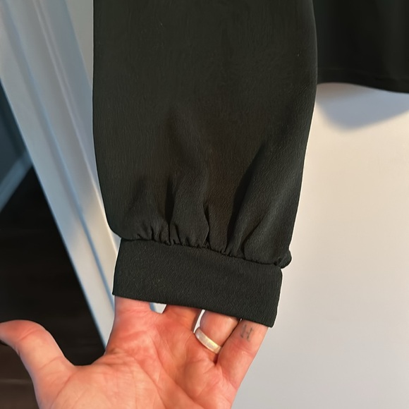 Adoreable sweetheart green top - Picture 2 of 4